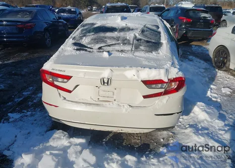 2018 Honda Accord Lx z USA, uszkodzony, nr VIN 1HGCV1F17JA139527